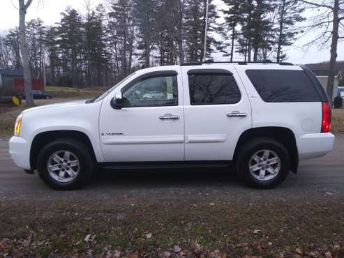 2007 GMC Yukon SLT 4X4 "Loaded, New Sticker, Must See" - cars &... for sale in Windsor, ME