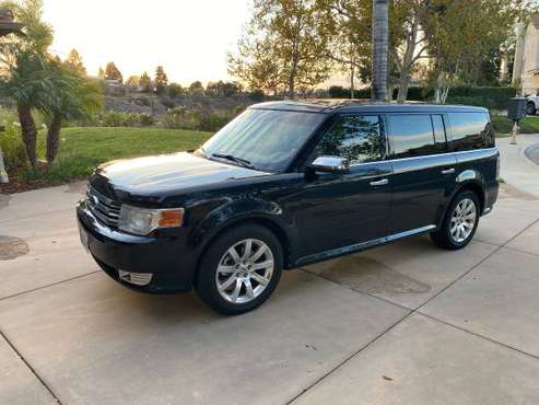2010 Ford Flex Limited - cars & trucks - by owner - vehicle... for sale in Moorpark, CA