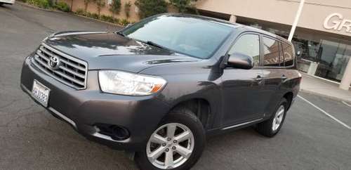 2009 Toyota Highlander Sport Clean title - cars & trucks - by owner... for sale in Sacramento , CA