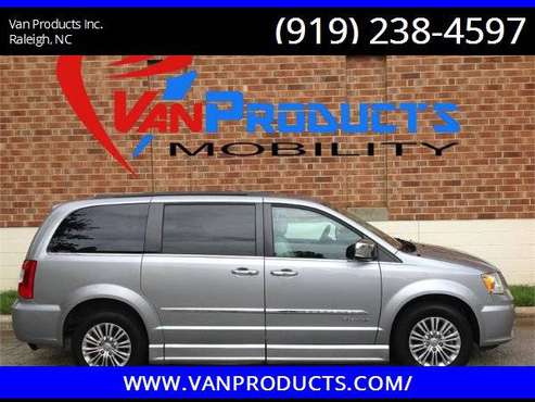 Wheelchair Handicap Accessible Van 2016 Chrysler Town & Country... for sale in Wilmington, NC