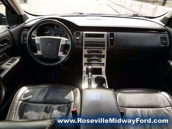 2011 Ford Flex Sel - - by dealer - vehicle automotive for sale in Roseville, MN – photo 18