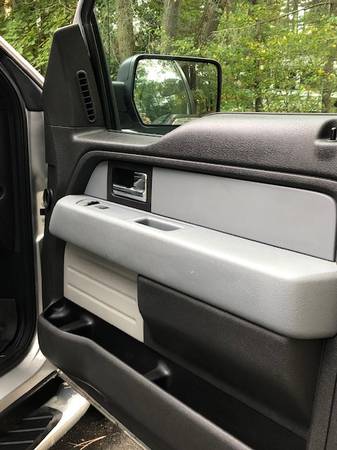 2012 FORD F-150 SUPERCREW / Below Bluebook! for sale in Marinette, WI – photo 7