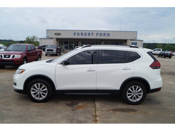 2018 Nissan Rogue SV - - by dealer - vehicle for sale in Forest, MS – photo 21