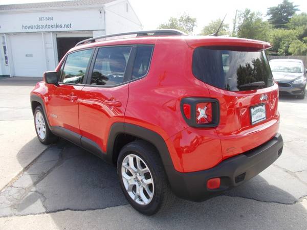 2017 Jeep Renegade Latitude FWD - cars & trucks - by dealer -... for sale in Elkhart, IN – photo 5
