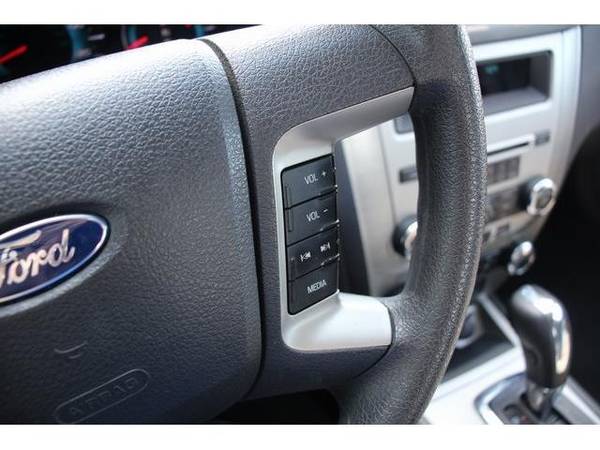 2012 Ford Fusion sedan SE Green Bay for sale in Green Bay, WI – photo 18