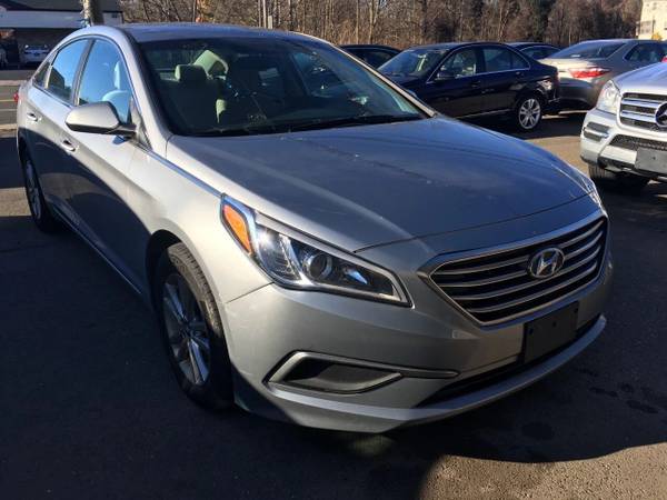 HYUNDAI, KIA models FOR SALE! - cars & trucks - by dealer - vehicle... for sale in North Haven, CT – photo 2