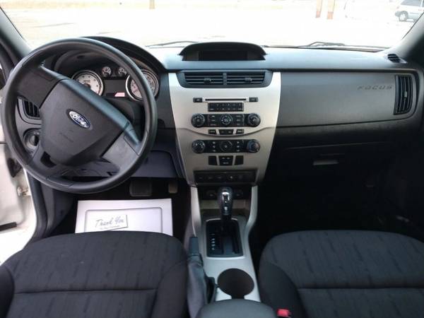 2010 Ford Focus SE 4dr Sedan - cars & trucks - by dealer - vehicle... for sale in ST Cloud, MN – photo 10