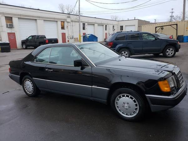 Mercedes Benz 300ce 1991 for sale in Troy, MI – photo 3