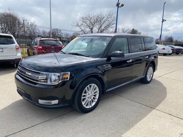 2018 Ford Flex SEL FWD - - by dealer - vehicle for sale in Taylor, MI – photo 3
