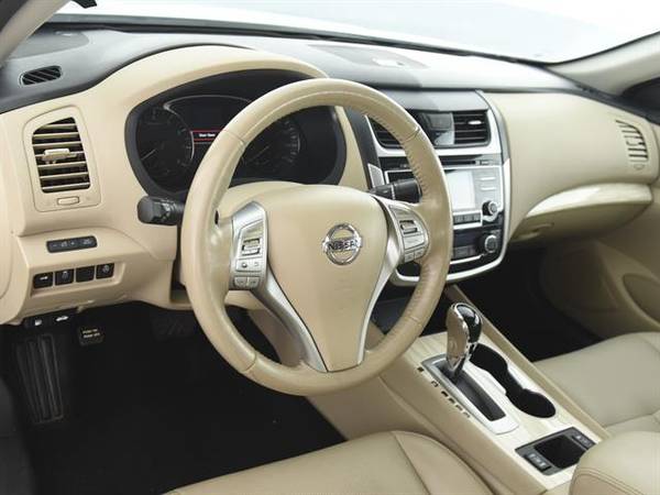 2018 Nissan Altima 2.5 SL Sedan 4D sedan WHITE - FINANCE ONLINE for sale in Indianapolis, IN – photo 2