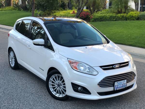 2014 Ford C-Max SEL Hybrid - - by dealer - vehicle for sale in Panorama, CA – photo 3