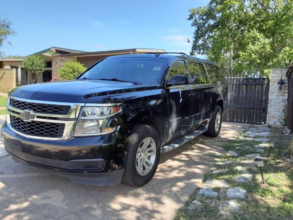 2015 Chevy Suburban LS 4x4 - cars & trucks - by owner - vehicle... for sale in irving, TX – photo 3