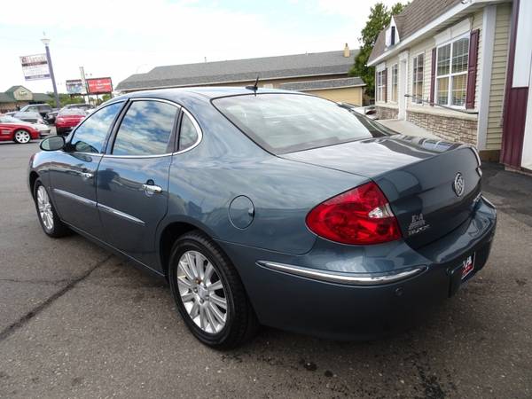 2007 Buick LaCrosse CXS - cars & trucks - by dealer - vehicle... for sale in Waterloo, WI – photo 4