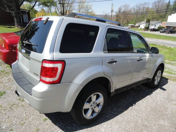 2008 Ford Escape Limited 4WD - - by dealer - vehicle for sale in Altoona, PA – photo 6