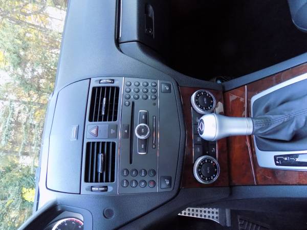 2010 Mercedes-Benz C-Class 4dr Sdn C 300 Sport 4MATIC - cars &... for sale in Derry, MA – photo 13