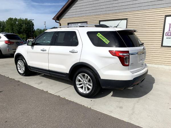 2014 Ford Explorer FWD 4dr XLT - cars & trucks - by dealer - vehicle... for sale in Chesaning, MI – photo 8