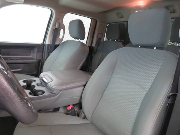 2014 Ram 1500 Tradesman Quad Cab Topper 4x4 5.7L V8 1 Owner - Warranty for sale in Wayland, MI – photo 7