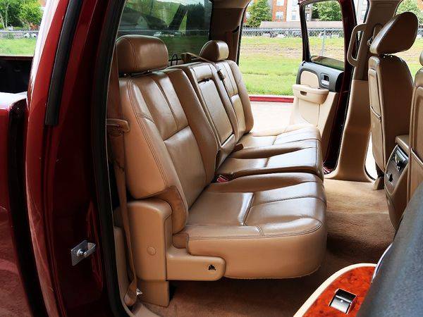 2008 Chevrolet Chevy Silverado 2500HD LTZ CREW CAB SHORT BED 4WD... for sale in Houston, TX – photo 18