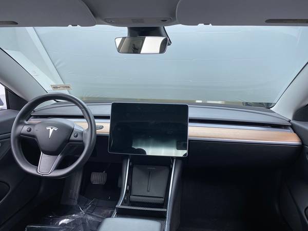 2018 Tesla Model 3 Long Range Sedan 4D sedan Gray - FINANCE ONLINE -... for sale in Cambridge, MA – photo 24