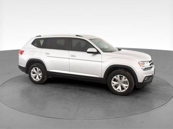 2019 VW Volkswagen Atlas SE 4Motion Sport Utility 4D suv Silver for sale in New Haven, CT – photo 14