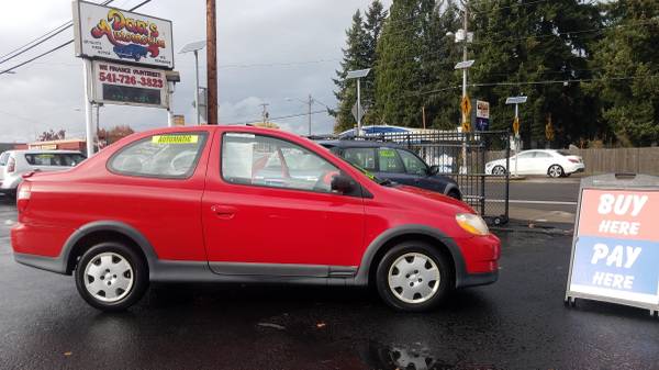 APPROVED with NO CREIDT CHECKS 2000 Toyota ECHO Gas Saver - cars &... for sale in Springfield, OR – photo 6