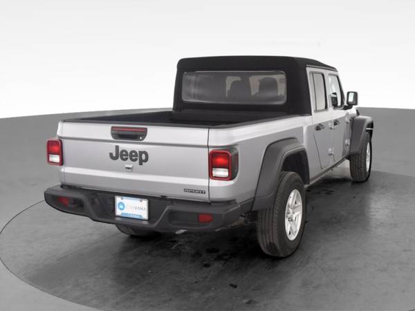 2020 Jeep Gladiator Sport Pickup 4D 5 ft pickup Gray - FINANCE... for sale in Knoxville, TN – photo 10