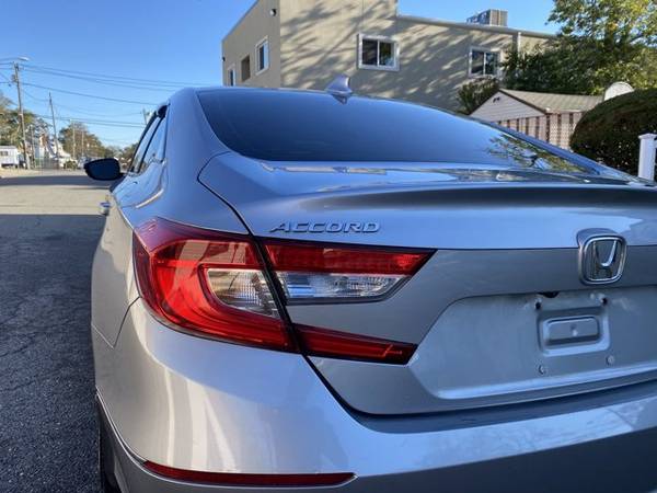 2018 Honda Accord Sedan - - by dealer - vehicle for sale in Valley Stream, NY – photo 10
