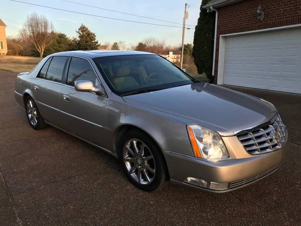 2006 Cadillac DTS Premium Trim Package - cars & trucks - by owner -... for sale in Spring Hill, TN – photo 2