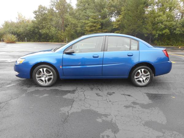 2005 SATURN ION LEVEL THREE / 2 OWNER CAR / 32 SERVICE RECORDS / 4 CYL for sale in Highland Park, IL – photo 7