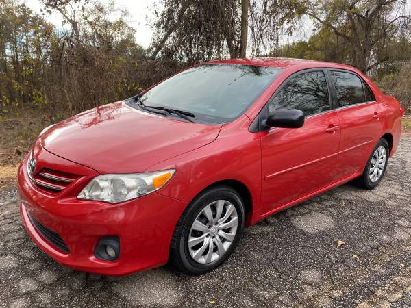 2013 TOYOTA COROLLA LE - 100,000 Miles - Clean Title - cars & trucks... for sale in Duncan, SC – photo 2