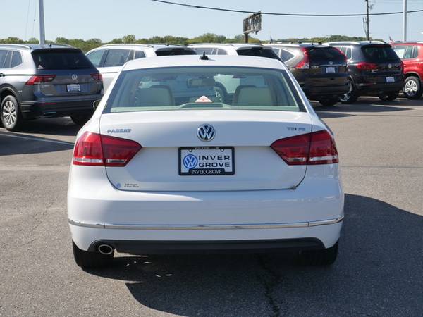2014 Volkswagen Passat TDI SE w/Sunroof Nav for sale in Inver Grove Heights, MN – photo 7