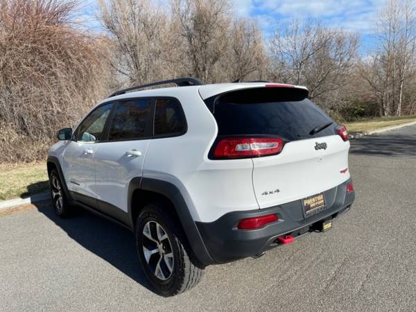 2016 Jeep Cherokee Trailhawk - - by dealer for sale in Pasco, OR – photo 7