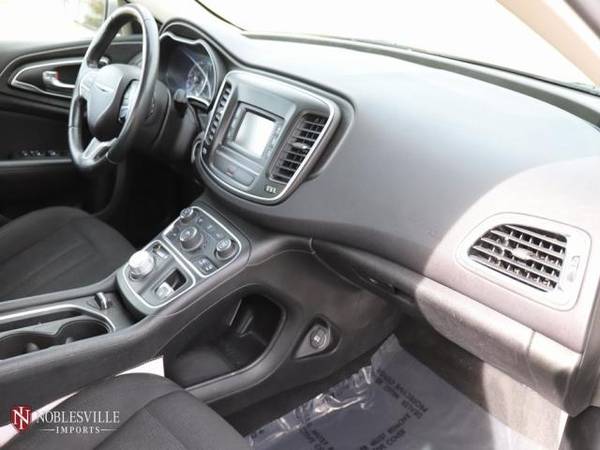 2015 Chrysler 200 Limited - cars & trucks - by dealer - vehicle... for sale in NOBLESVILLE, IN – photo 21