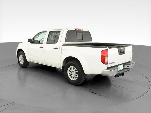 2016 Nissan Frontier Crew Cab SV Pickup 4D 5 ft pickup White -... for sale in Lewisville, TX – photo 7