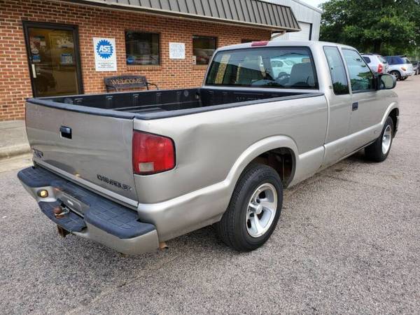 2001 Chevrolet S-10 204,876 Miles Gray - cars & trucks - by dealer -... for sale in Raleigh, NC – photo 3