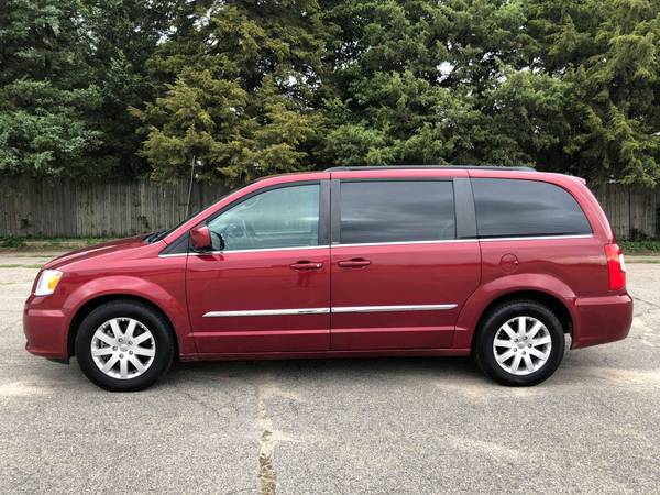 2013 Chrysler Town & Country Touring for sale in Lincoln, IA – photo 8