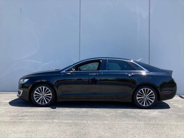 2017 LINCOLN MKZ Select FWD - - by dealer - vehicle for sale in Calumet City, IL – photo 10
