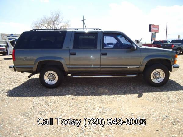 1999 Chevrolet Suburban K2500 4WD - - by dealer for sale in Broomfield, CO – photo 4