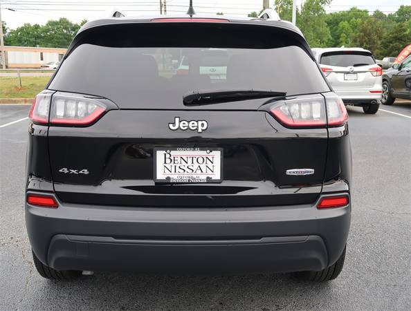 2020 Jeep Cherokee 4WD 4D Sport Utility/SUV Latitude - cars & for sale in OXFORD, AL – photo 4