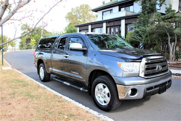 2013 Toyota Tundra 4WD Truck Double Cab 4.6L V8 ONE OWNER CLEAN CARFAX for sale in Great Neck, CT – photo 8