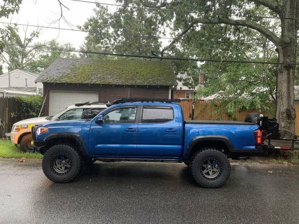 2017 toyota tacoma TRD offroad - cars & trucks - by owner - vehicle... for sale in Toms River, NJ – photo 4