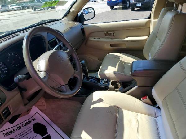1997 Nissan Pathfinder XE 4-door 4WD FREE CARFAX ON EVERY VEHICLE -... for sale in Glendale, AZ – photo 5