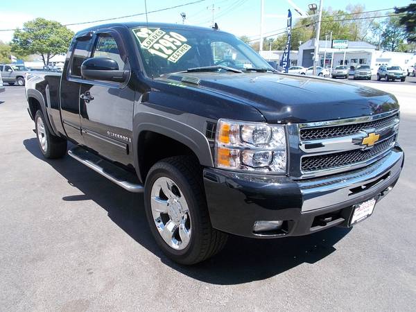 2009 Chevrolet Silverado Extended Cab LTZ - 4WD - Leather for sale in Warwick, CT – photo 4
