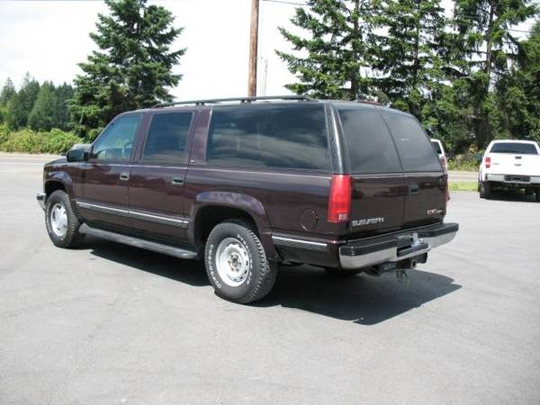 1997 GMC Suburban 1500 4WD - cars & trucks - by dealer - vehicle... for sale in Roy, WA – photo 11
