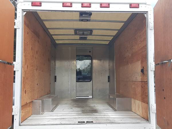 2011 Ford E-350 Stepvan - low miles 8788 - - by for sale in Kent, WA – photo 4
