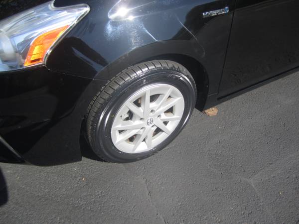 2012 Toyota Prius V Three NAVIGATION NEW TIRES - CLEAN!!! 1 OWNER!! for sale in Highland Park, TN – photo 18