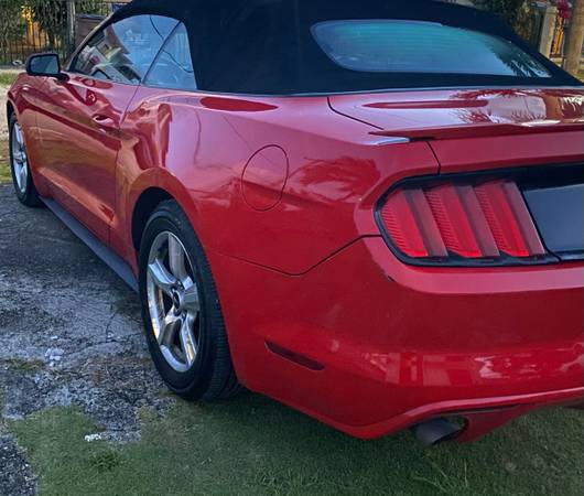 2016 red mustang convertible - cars & trucks - by owner for sale in Other, Other – photo 4