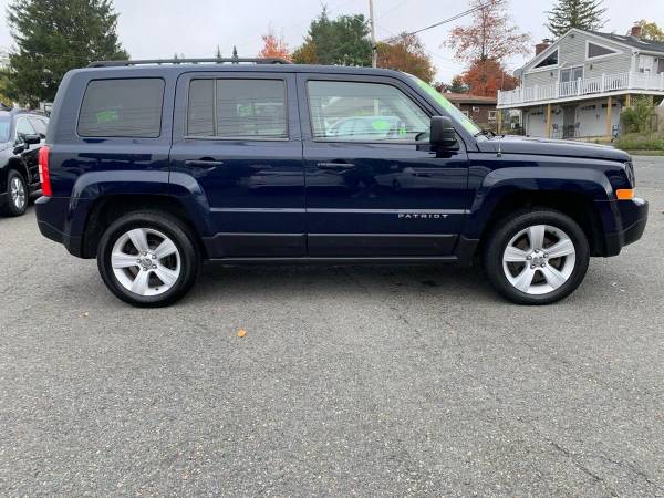 2013 Jeep Patriot Latitude 4x4 4dr SUV - cars & trucks - by dealer -... for sale in Milford, MA – photo 9