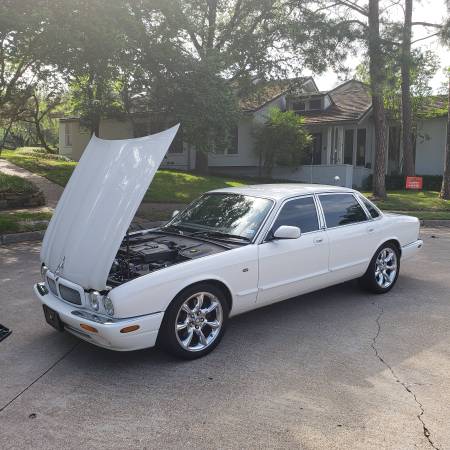 2001 Supercharged Jaguar XJR 62k Cash Talks - - by for sale in irving, TX – photo 10