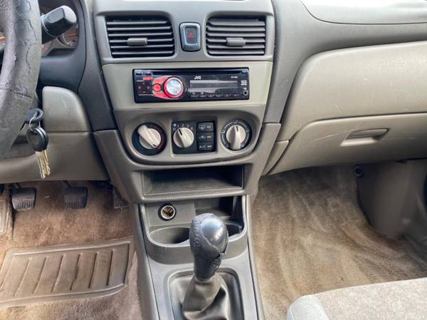 2003 Nissan Sentra GXE - - by dealer - vehicle for sale in Skokie, IL – photo 10